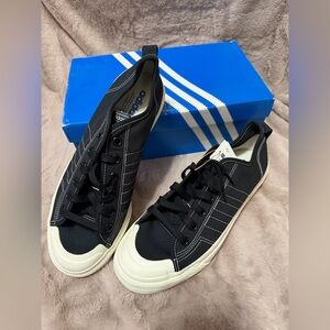 adidas Men’s Black Nizza RF Canvas Low-Top Sneakers with White Toe